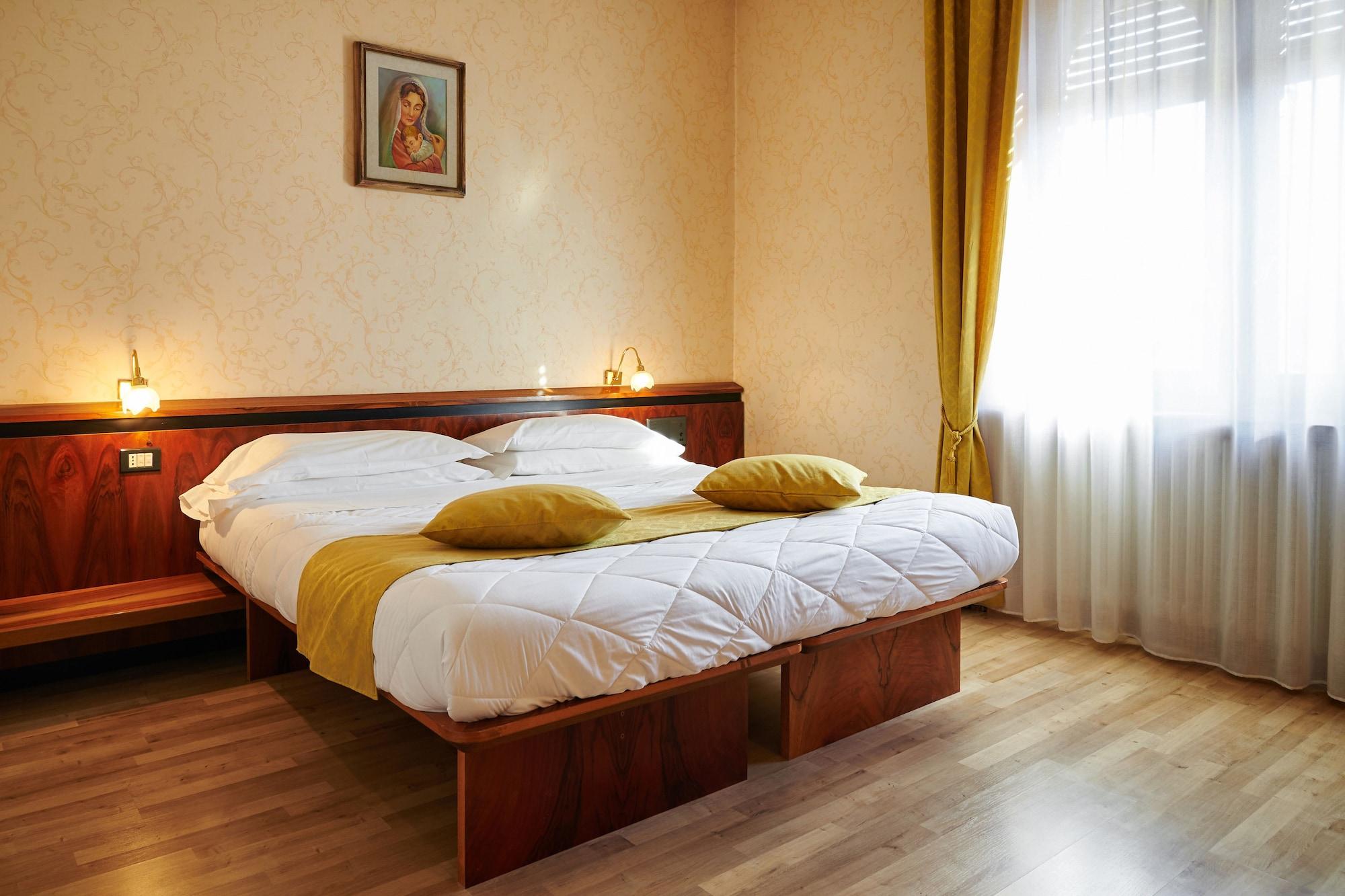 Hotel Villa Delle Ortensie Sant'Omobono Imagna Kültér fotó