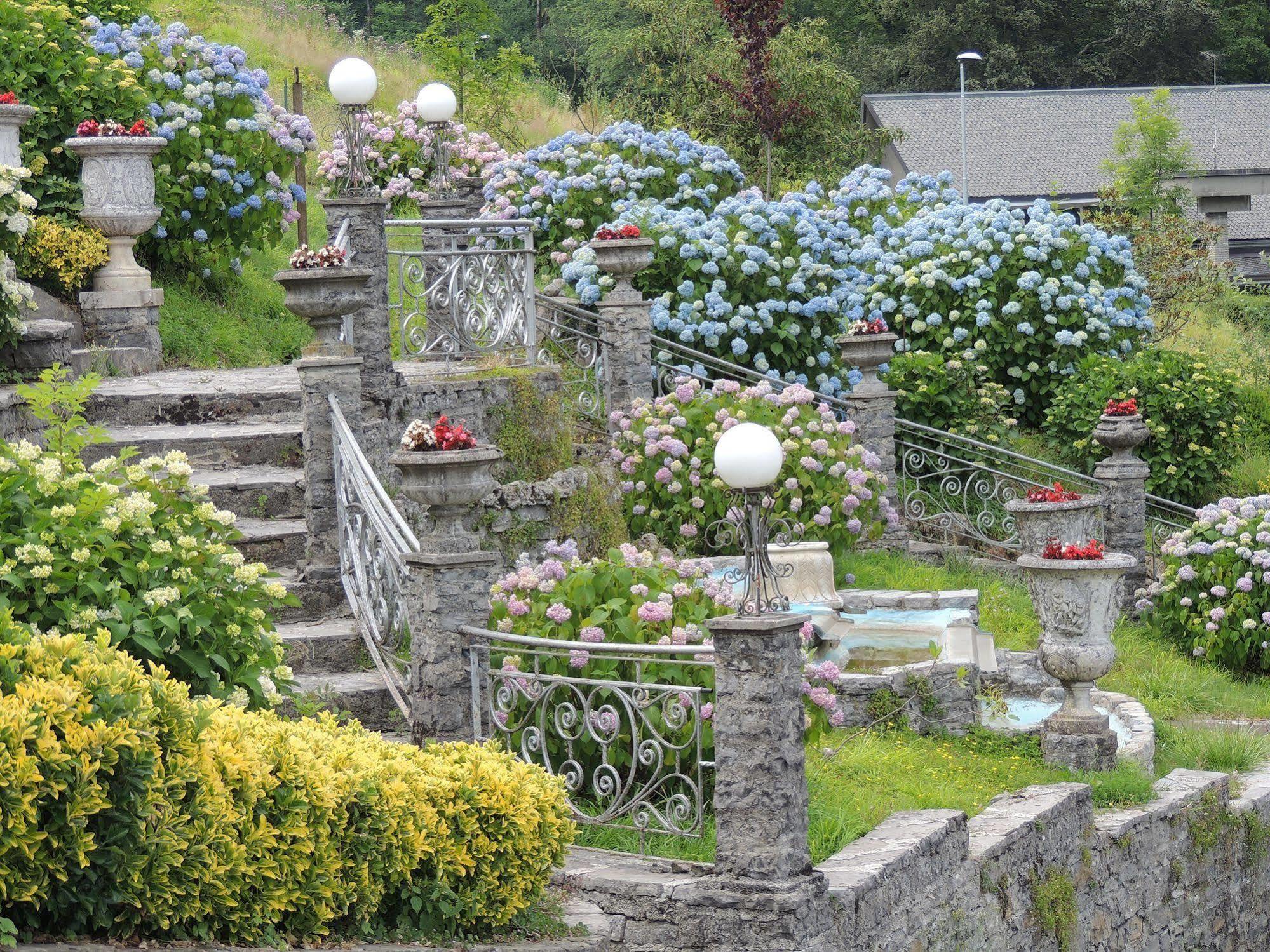 Hotel Villa Delle Ortensie Sant'Omobono Imagna Kültér fotó